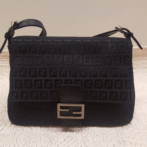 Fendi Handbags - AUTH FENDI SHOULDER  BAG